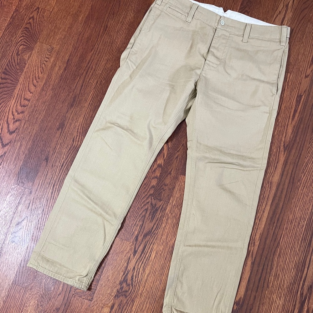NWOT Men’s Nudie Slim Adam Chino Pants